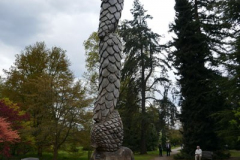 'Carving at Kew Gardens' by Sally Hulbert